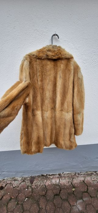 Haina de blană scurtă