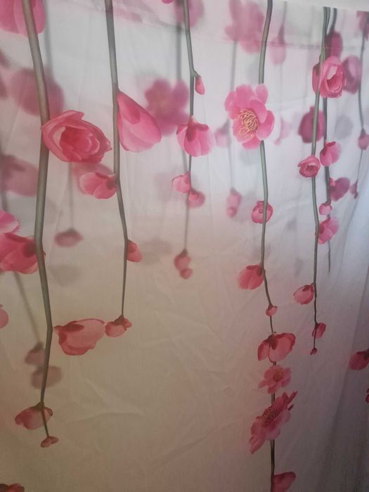 Перде готово чисто Нови