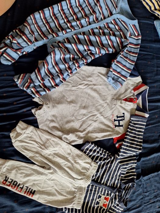 Tommy Hilfiger бебешки дрехи за момче