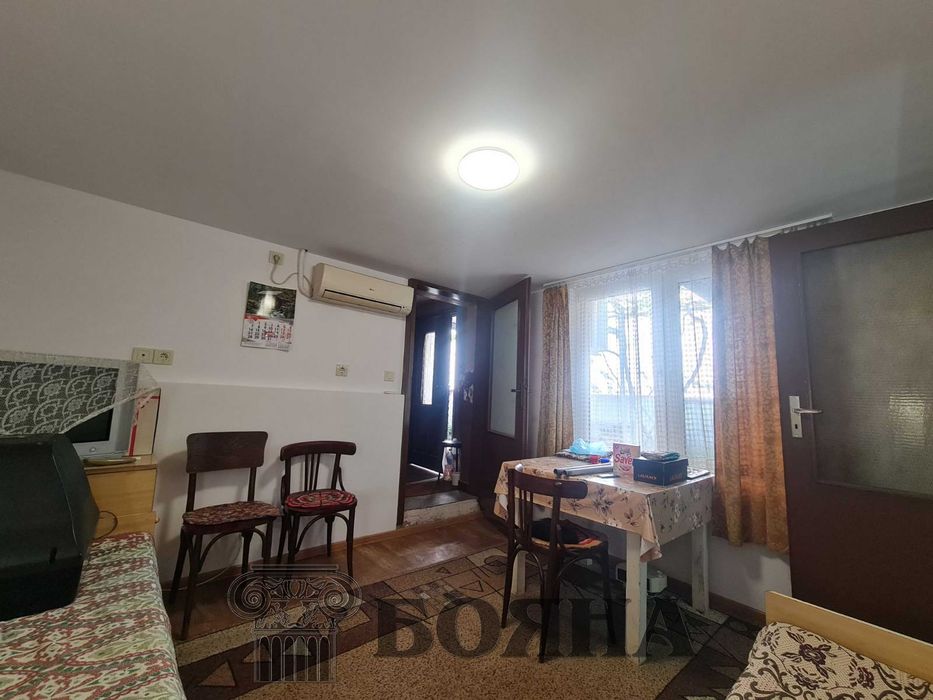 Продава се Етаж от къща в Русе, Родина 2 - 103 кв.м за 845 €/кв.м - Снимка #3
