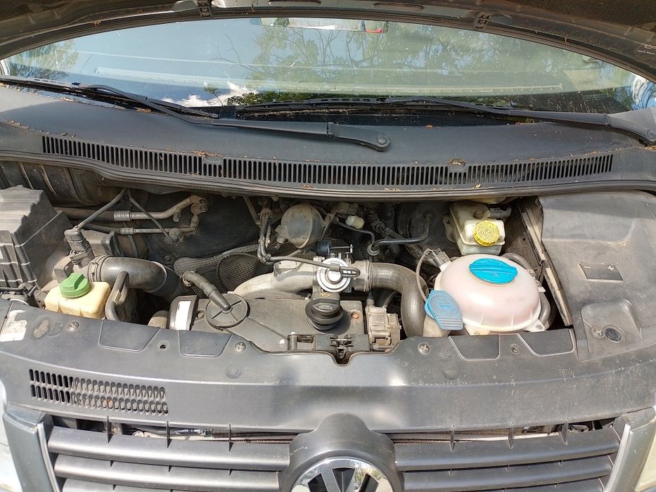 VW T5/1,9tdi/105cp/2005/3loc/AC