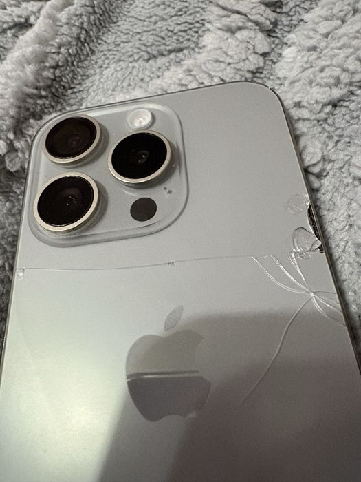 iPhone 15 Pro 128GB Natural Titanium