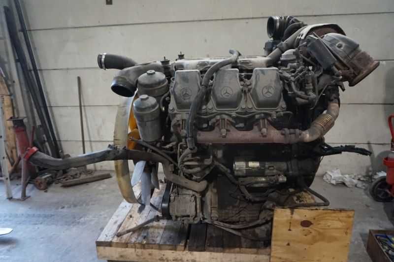Motor complet OM501LA EURO4 320PS - Piese de motor Mercedes
