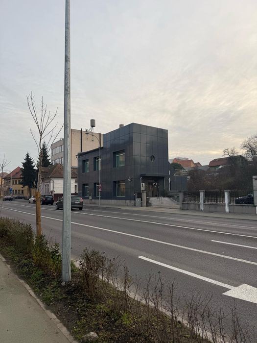 Spatiu comercial de inchiriat