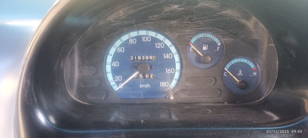 Mashina idyal matori moy yemaydi metan baloni bor