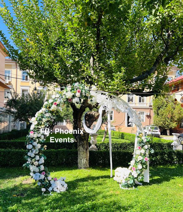 Photocorner panou foto arcada semiluna aripi inger nunta botez