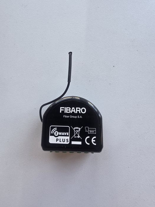 Releu Inteligent FIBARO Single Switch 2 FGS-213 Negru