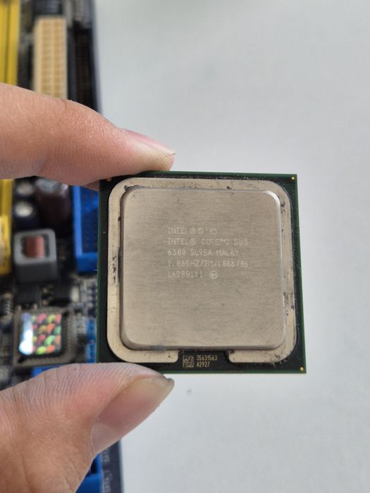 Материнская плата foxconn n15235