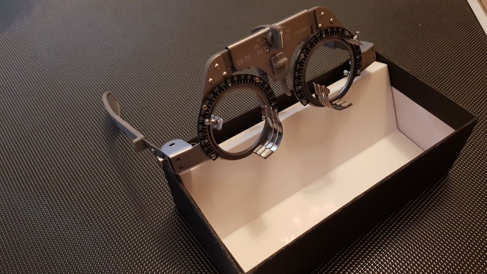 Rama de proba lentile - optica medicala