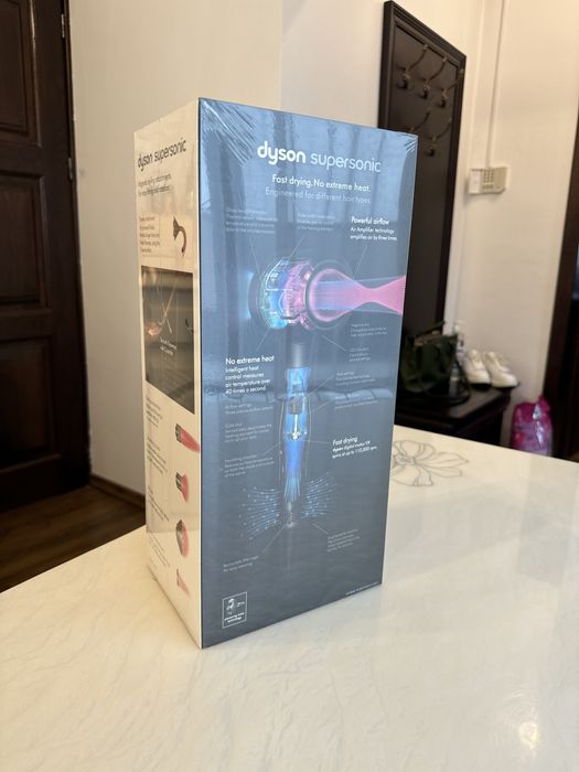 Uscator Dyson Supersonic HD08 sigilat