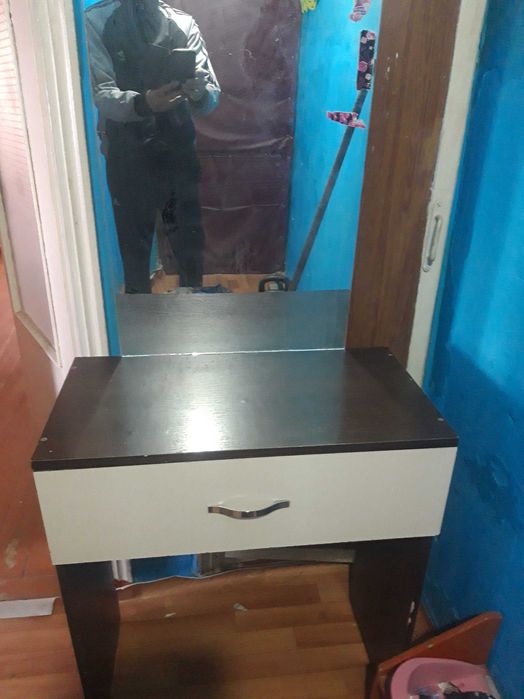 Продам прихожку .