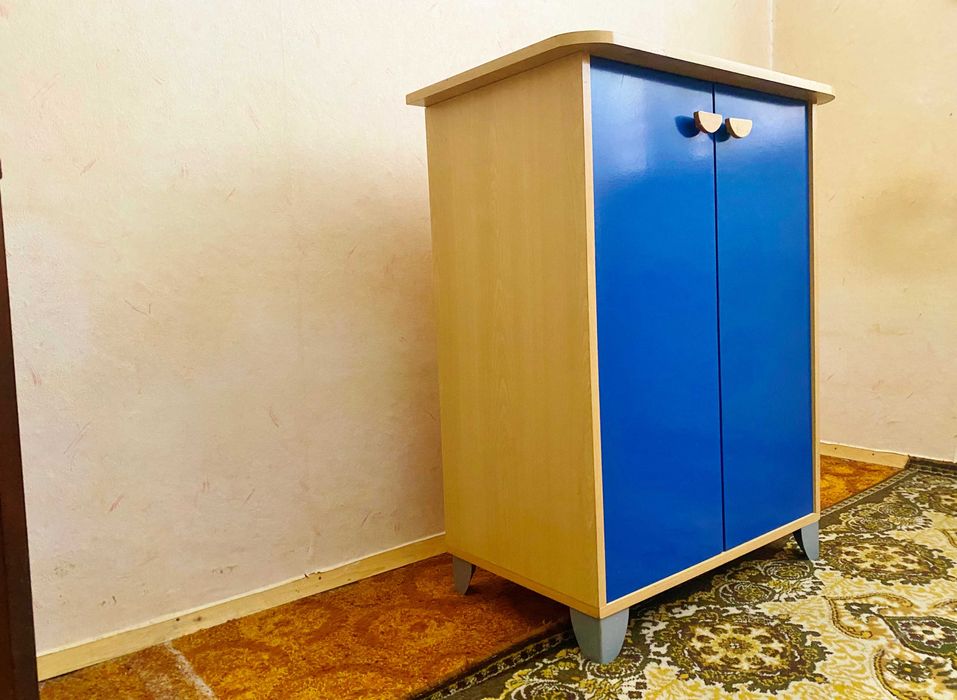 Разпродажба - 15€. Шкаф/Скрин с Рафтове за Детска стая