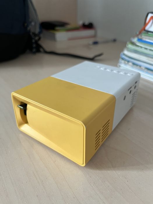 Проектор VEIDADZ YG300