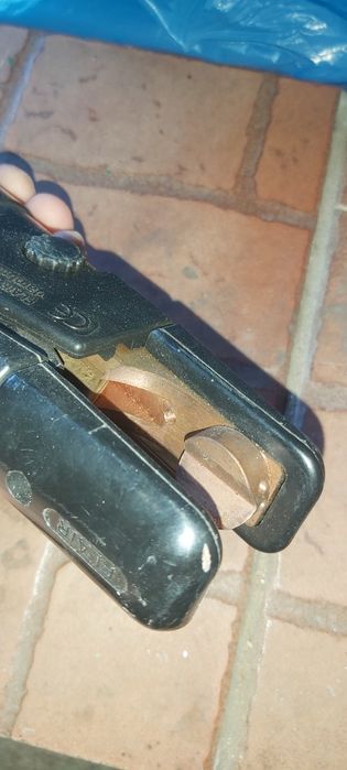 Portelectrod craiture 1600 A  producator FLAIR