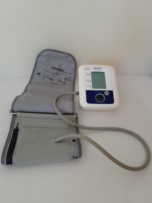 Апарат Omron за измеряване на кръвно налягане