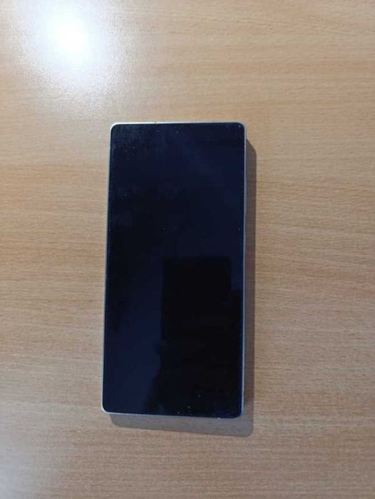 Vând telefon Samsung S25 Ultra, 512 gb, 12 gb ram - impecabil, ca nou