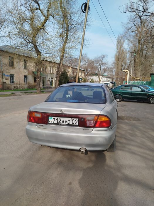 Продам Mazda 323