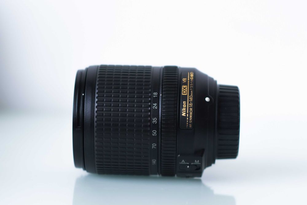 Obiectiv Nikon 18-140mm AF-S DX ED VR, Stabilizare, Weathersealed