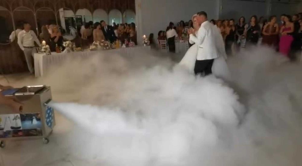 Fum Greu. Atractia principala a Evenimentului !!!  Masina De Fum Greu