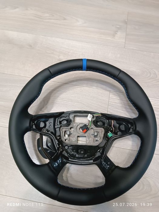 Vând volan Ford focus