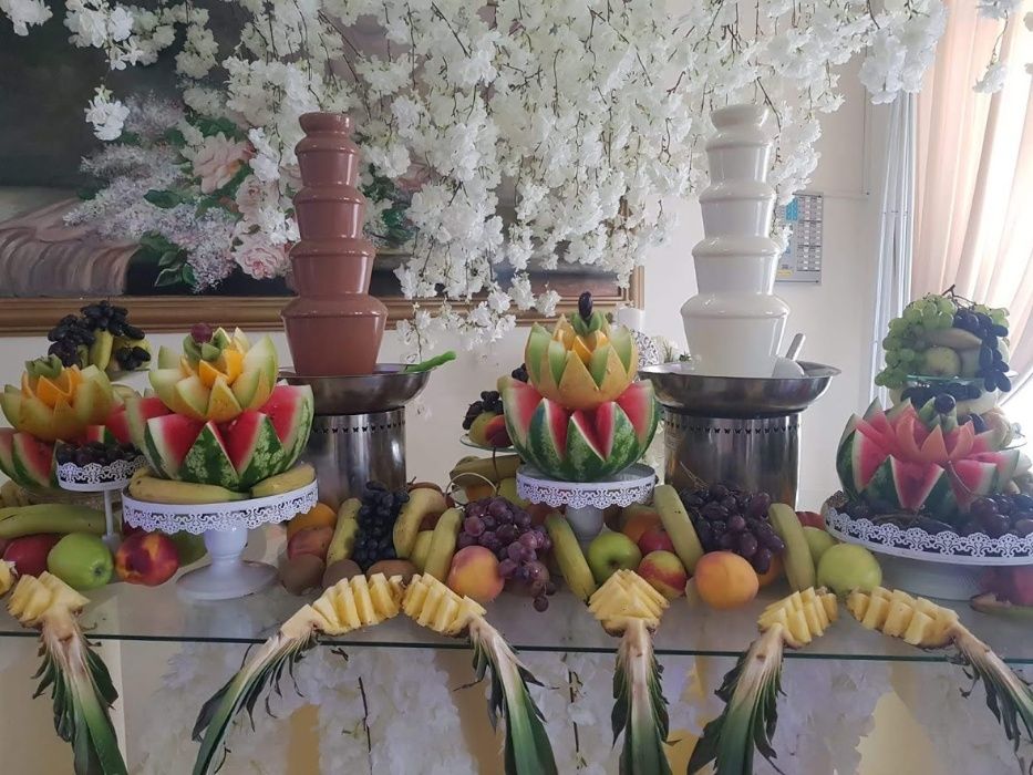 Fantana de ciocolata cu sau fara bar de fructe