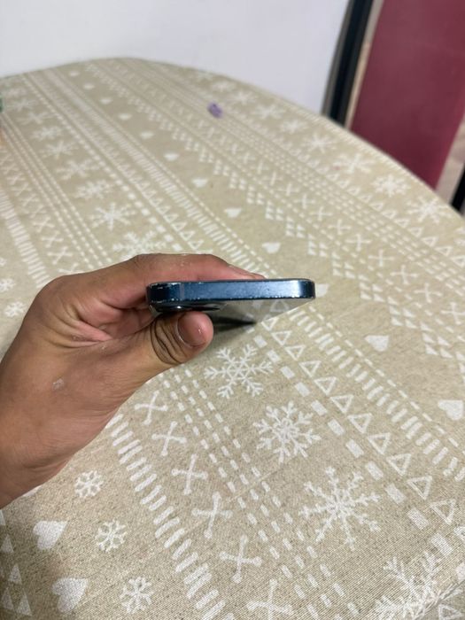 Продам айфон 13 в идеале