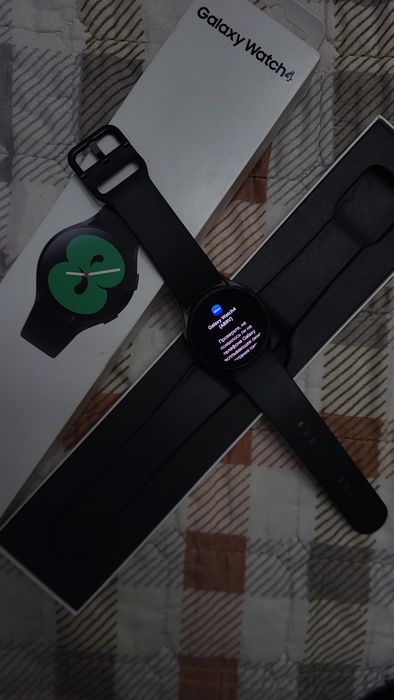 __Galaxy Watch 4__