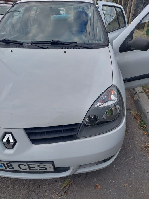 Renault Clio,unic proprietar