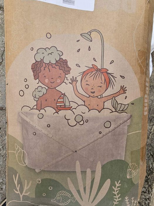 Преносима вана басейн за дете