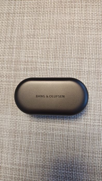 Bang & Olufsen Beoplay EQ – Căști true wireless cu Noise Canceling