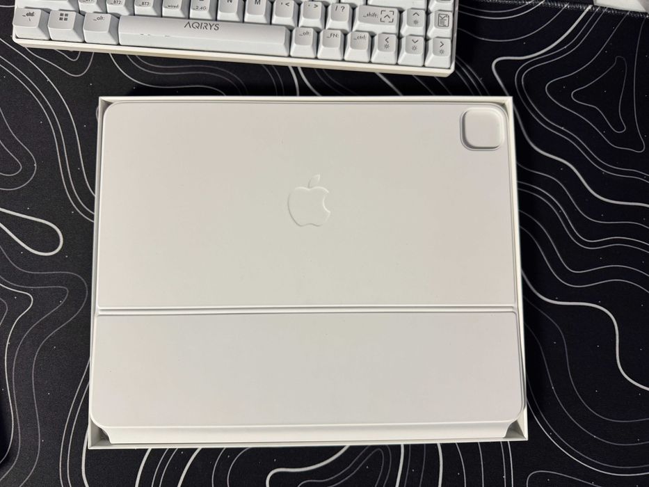 Magic Keyboard Apple iPad Pro 12.9 (3rd–6th gen)Alb, US Layout