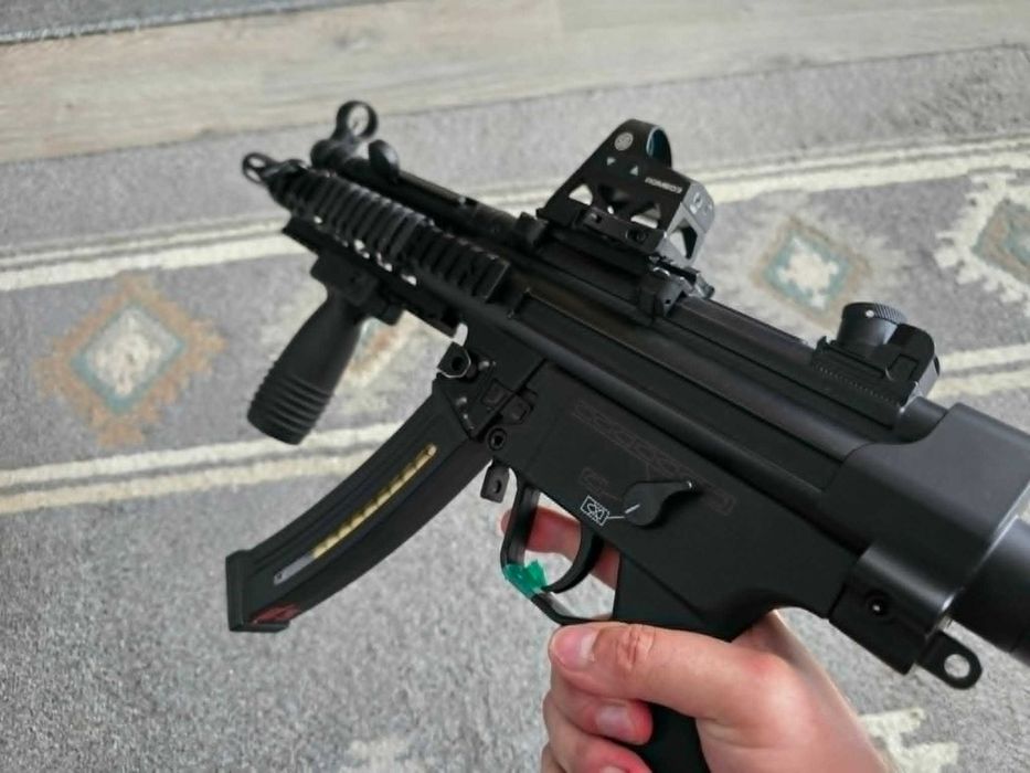 CYMA MP5 Custom AEG Airsoft