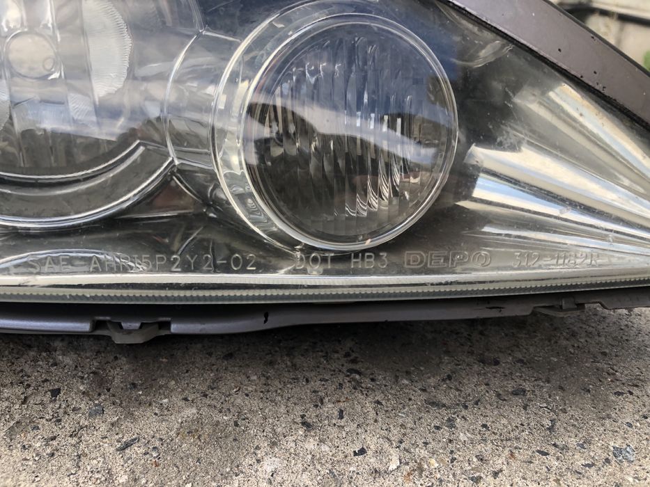 Фара правая камри 35