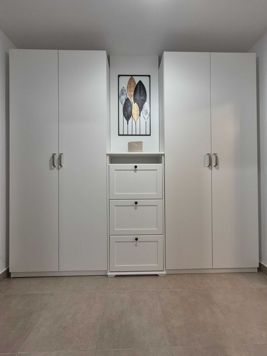 Inchiriez apartament 2 camere, semidecomandat, complet renovat, metrou Pacii