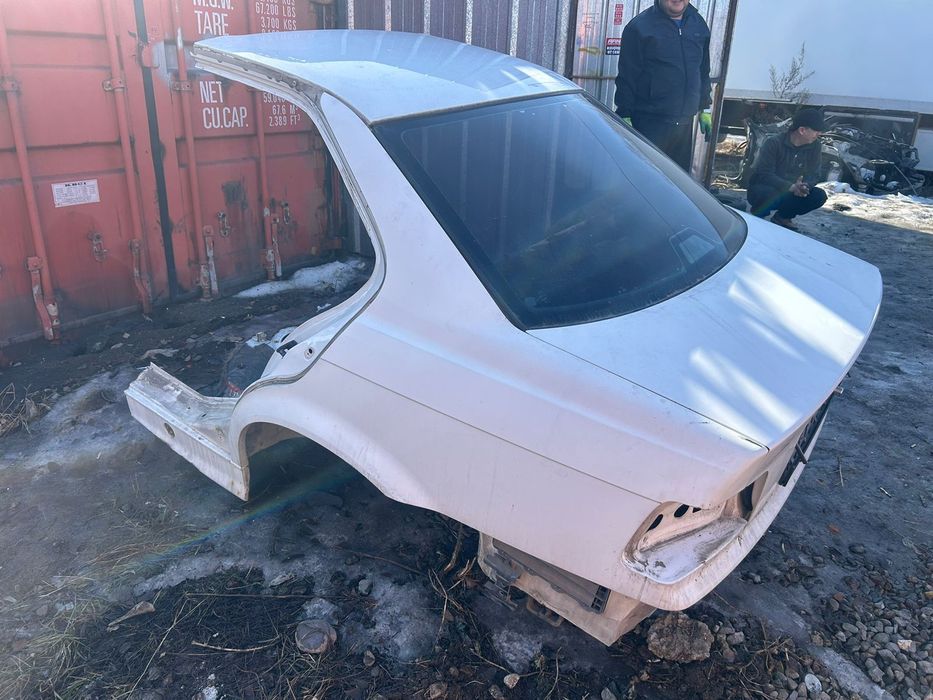 Кузовные апчасти БМВ е36