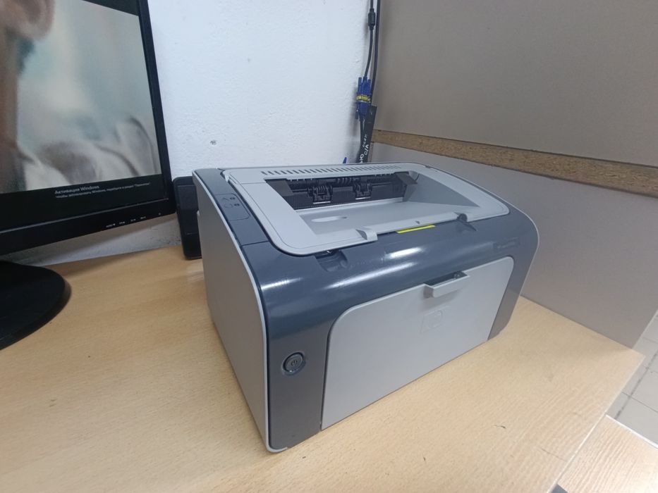 Принтер HP LJ 1102