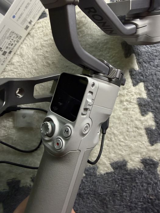 DJI RS 4 mini combo стедикам