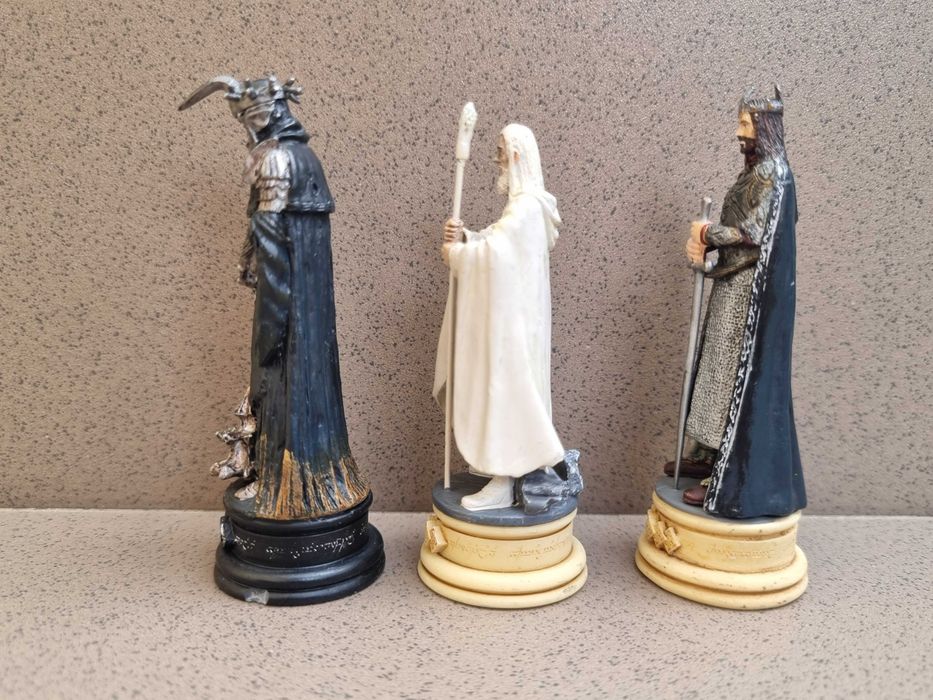 Lot 3 piese de sah colectia Eaglemoss Lord of the Rings