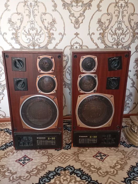 S90 Kalonka RADIOTEXNIKA bir juft sotiladi narxidan tushib beramiz