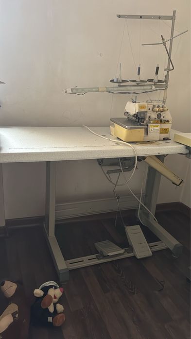 Продается Швейная машинка и оверлок