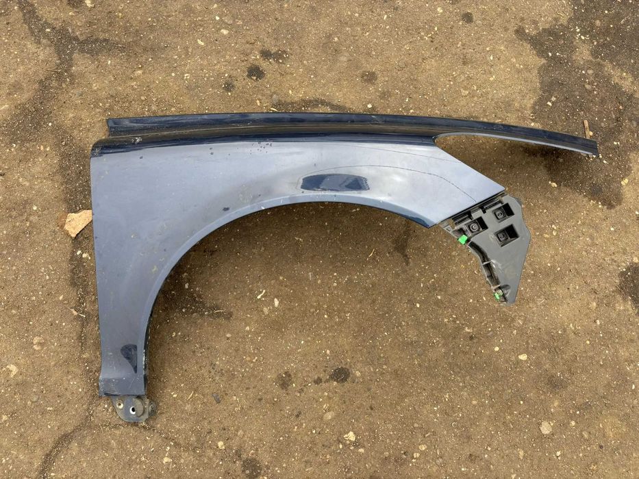 Aripa stanga/dreapta Volvo C70 an 2010