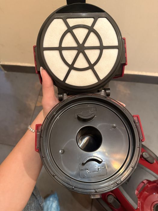 Прахосмукачка Bosch BGC05AAA2