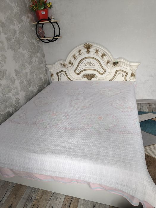 Кровать королевский срочно