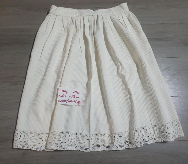 Costum popular  - mărimea  M - L