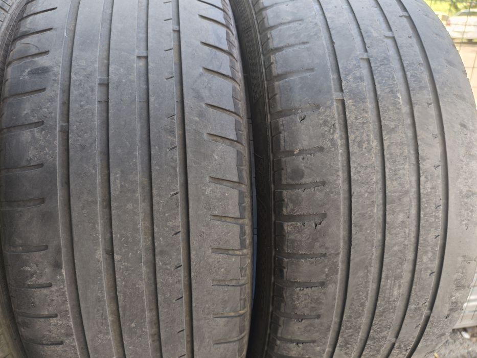 Комплект шин 235/50 R 18