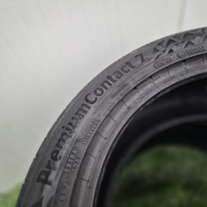 245 45 18 Continental