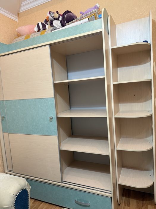 Продам детский шкаф