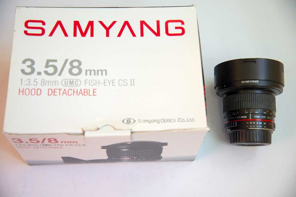 Обектив SAMYANG 8 мм за NIKON F (кропка)