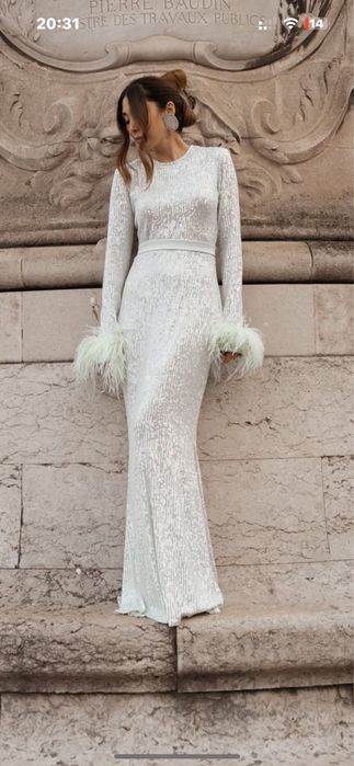 Продам Платье Malli