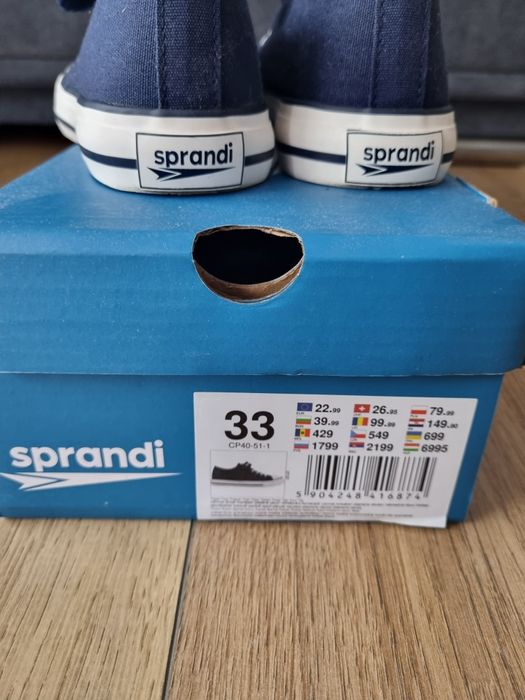 Tenisi Sprandi baiat